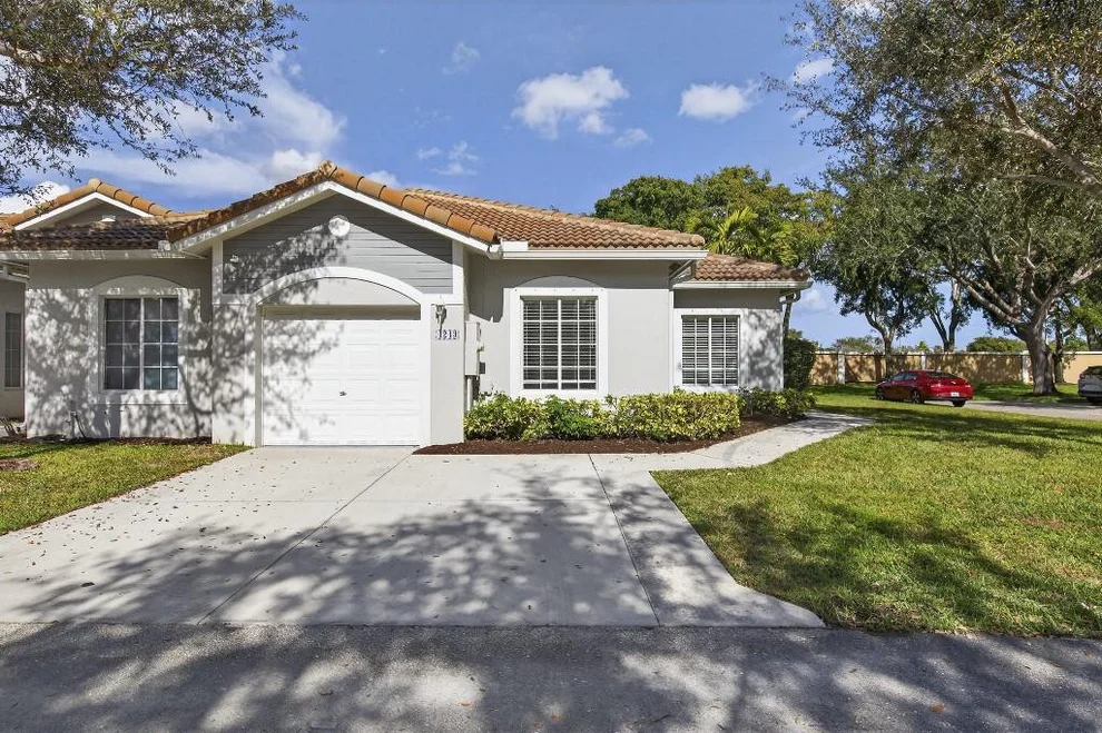Unit for sale at 4243 SW 10th Court, Deerfield Beach, FL 33442