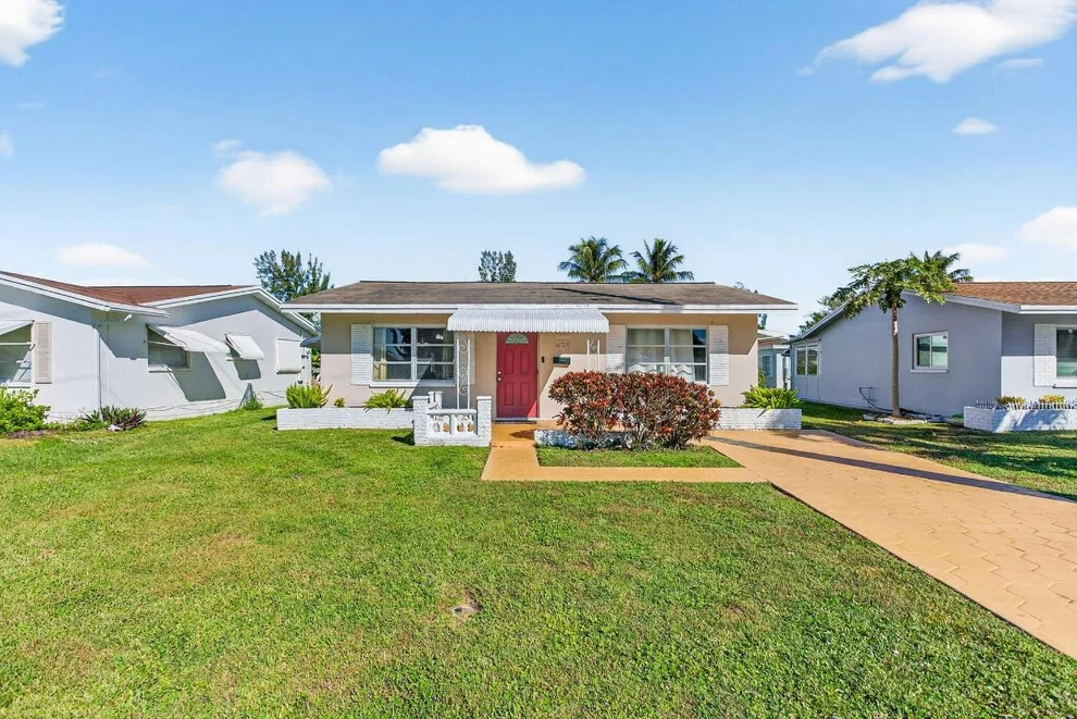Unit for sale at 6725 NW 61st Street, Tamarac, FL 33321