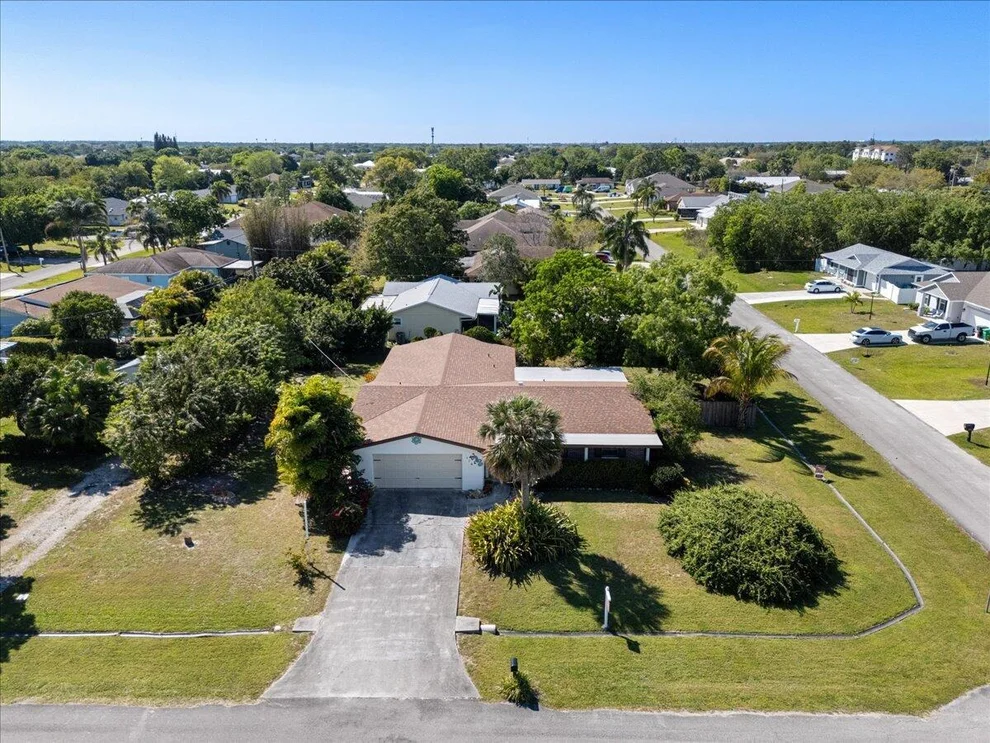 Unit for sale at 476 SW Byron Street, Port St Lucie, FL 34983