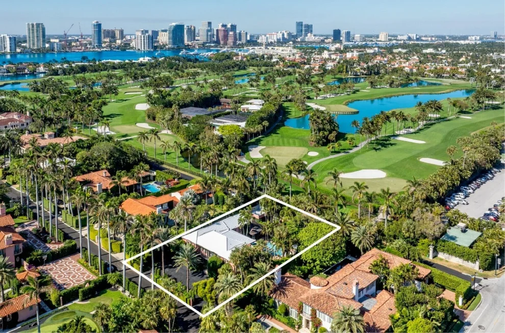 Unit for sale at 215 El Bravo Way, Palm Beach, FL 33480