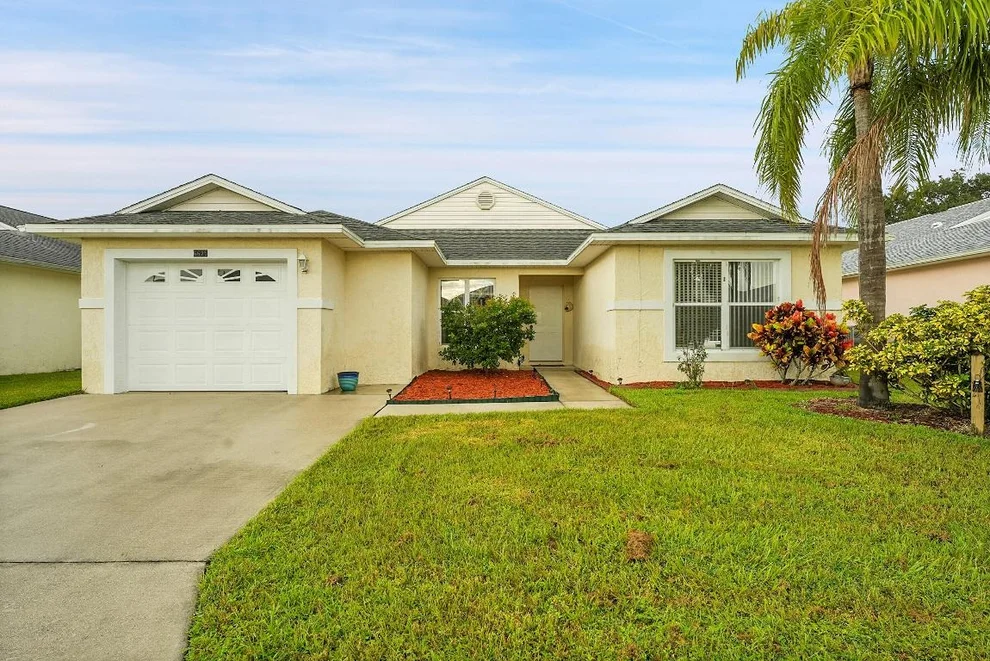 Unit for sale at 6625 Alheli Court, Fort Pierce, FL 34951