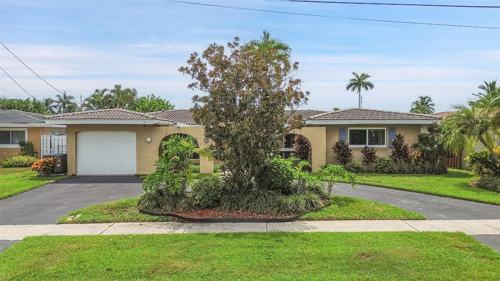 Unit for sale at 920 SE 4th Avenue, Pompano Beach, FL 33060