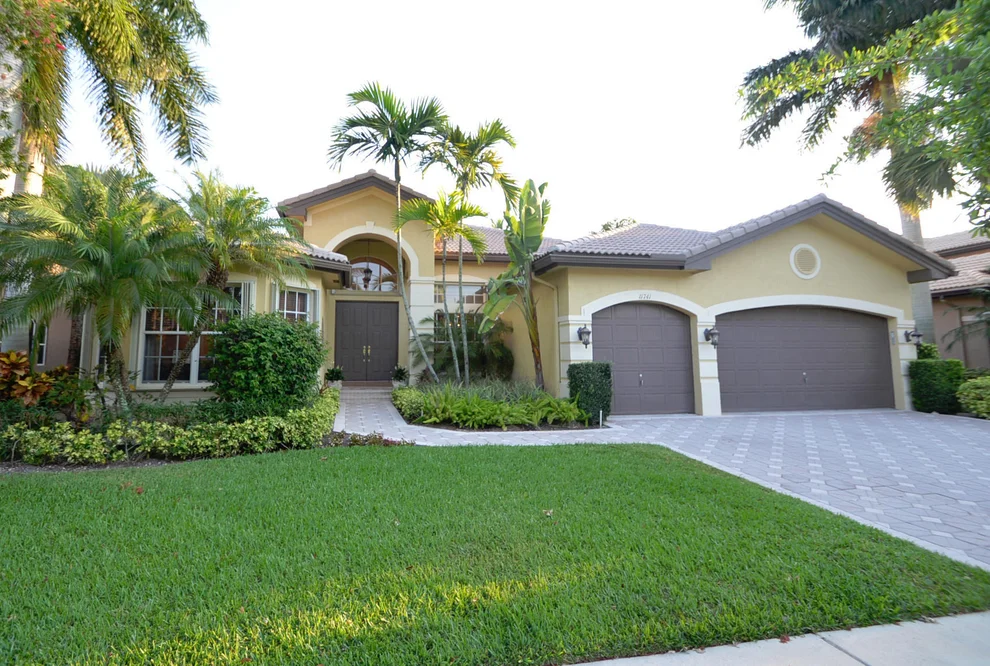 Unit for sale at 11741 Watercrest Lane, Boca Raton, FL 33498