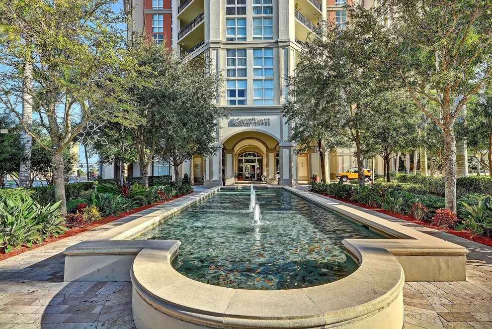 Unit for sale at 550 Okeechobee Boulevard, West Palm Beach, FL 33401