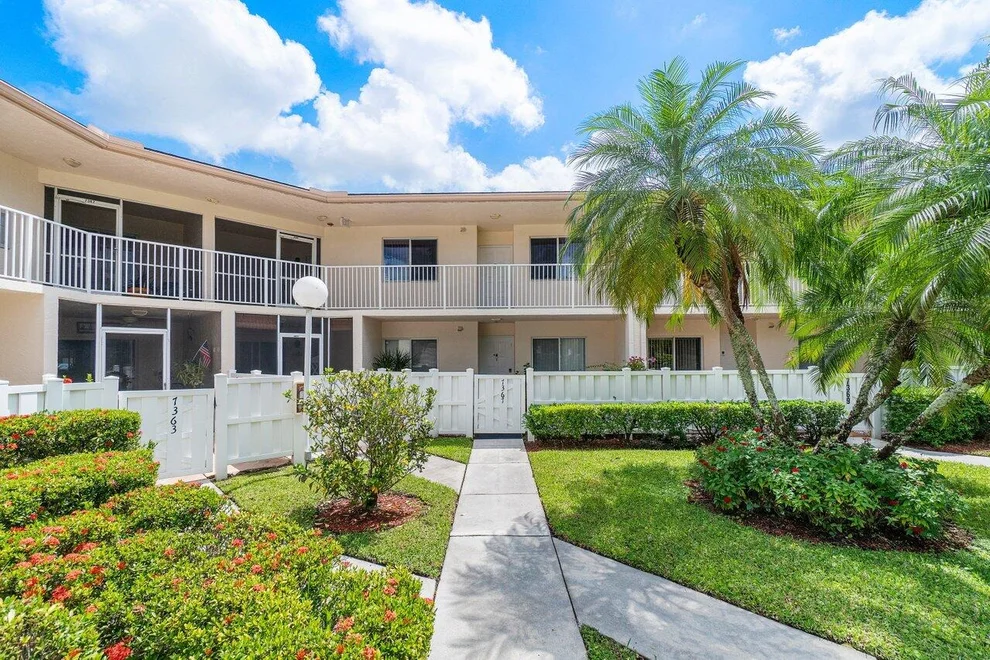 Unit for sale at 7391 N Devon Drive, Tamarac, FL 33321