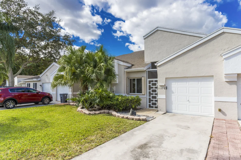 Unit for sale at 9130 Vineland Court, Boca Raton, FL 33496