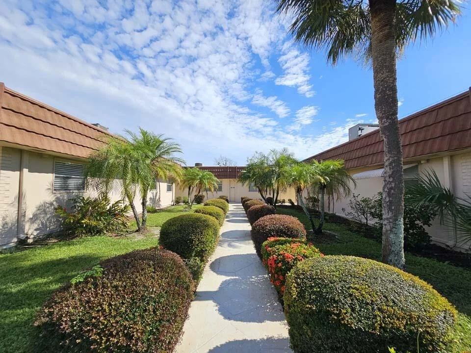 Unit for sale at 196 Seville I, Delray Beach, FL 33446