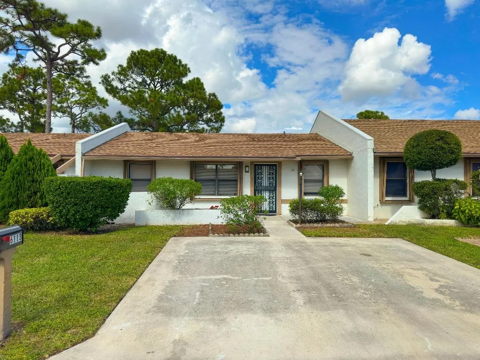 Unit for sale at 6113 Fairfield Circle, Greenacres, FL 33463
