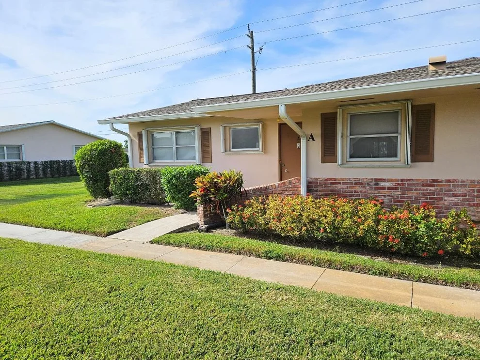 Unit for sale at 2581 Dudley Drive W, West Palm Beach, FL 33415