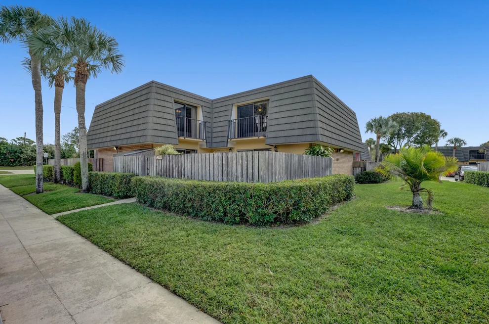 Unit for sale at 4520 45th Way, West Palm Beach, FL 33407