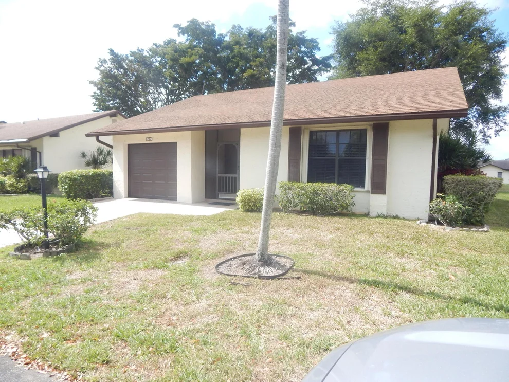Unit for sale at 6229 Lakemont Circle, Greenacres, FL 33463