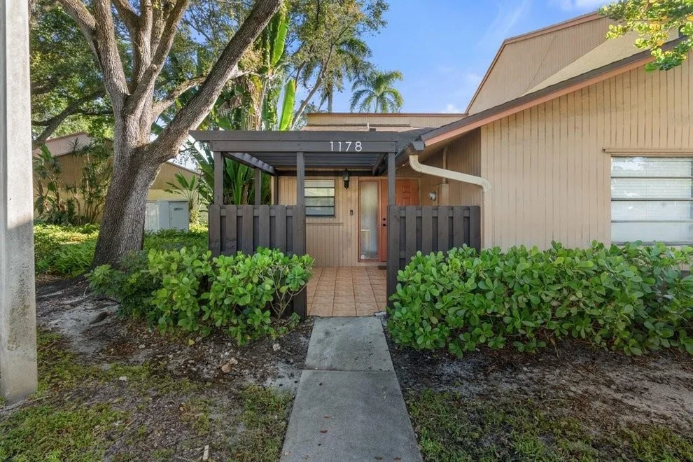 Unit for sale at 1178 N University Drive, Plantation, FL 33322