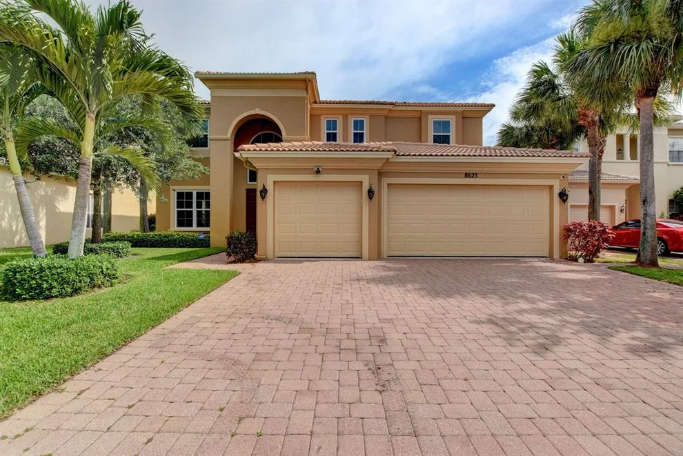 Unit for sale at 8625 Palisades Lakes Drive, West Palm Beach, FL 33411