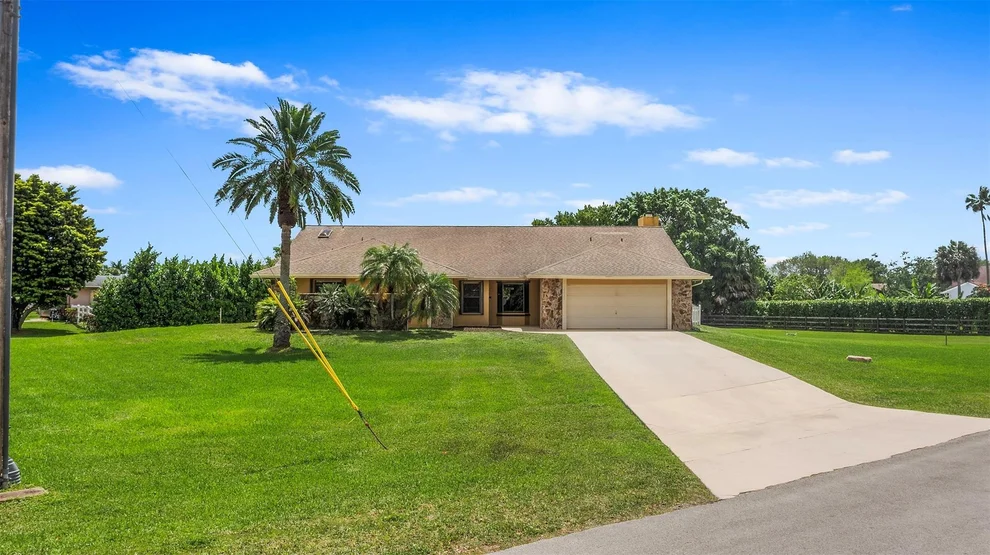Unit for sale at 20420 SW 50th Place, Southwest Ranches, FL 33332