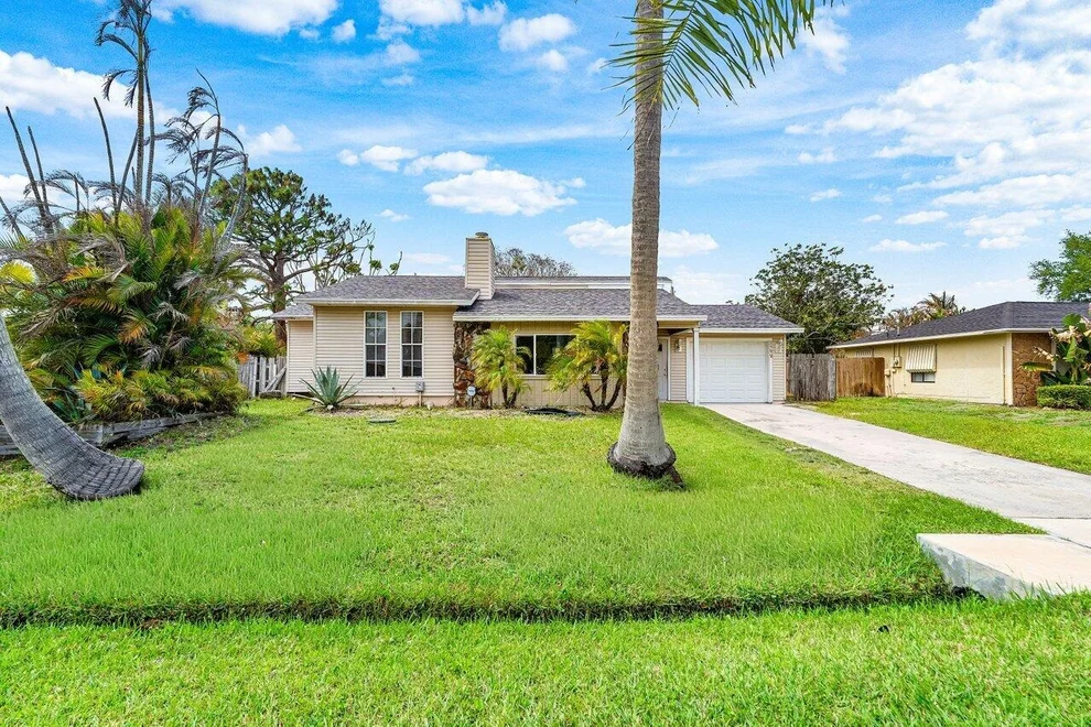Unit for sale at 2599 SE Grand Drive, Port St Lucie, FL 34952