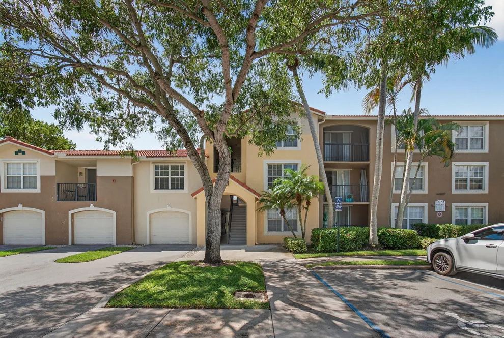 Unit for sale at 15185 Michelangelo Boulevard, Delray Beach, FL 33446