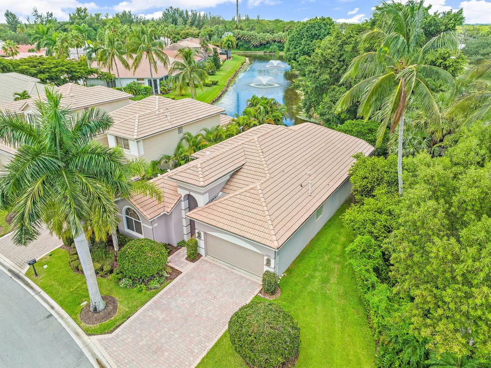 Unit for sale at 9052 Sand Pine Lane, West Palm Beach, FL 33412