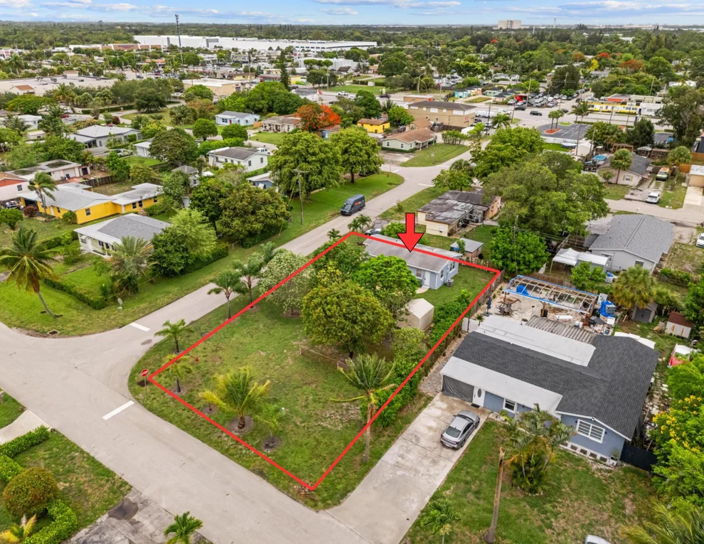 Unit for sale at 1858 Muskogee Road, Palm Springs, FL 33406