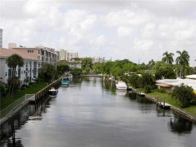 Unit for sale at 1439 S Ocean Boulevard, Lauderdale By The Sea, FL 33062