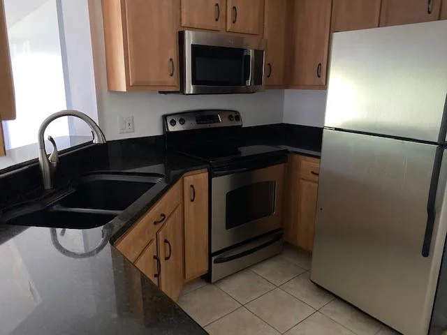 Unit for sale at 815 W Boynton Beach Boulevard, Boynton Beach, FL 33426