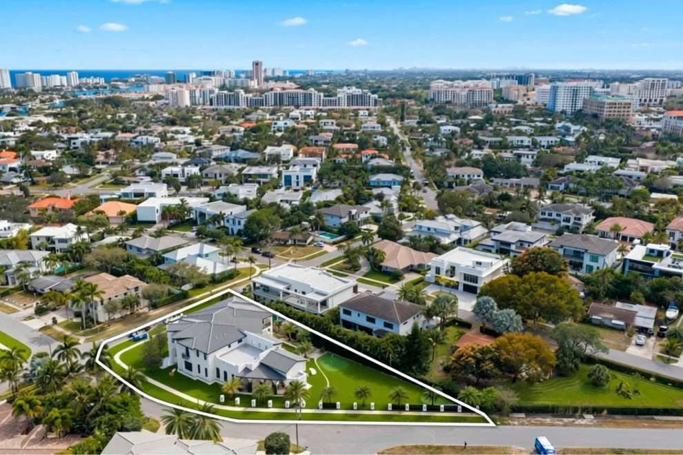 Unit for sale at 298 NE 8th Street, Boca Raton, FL 33432