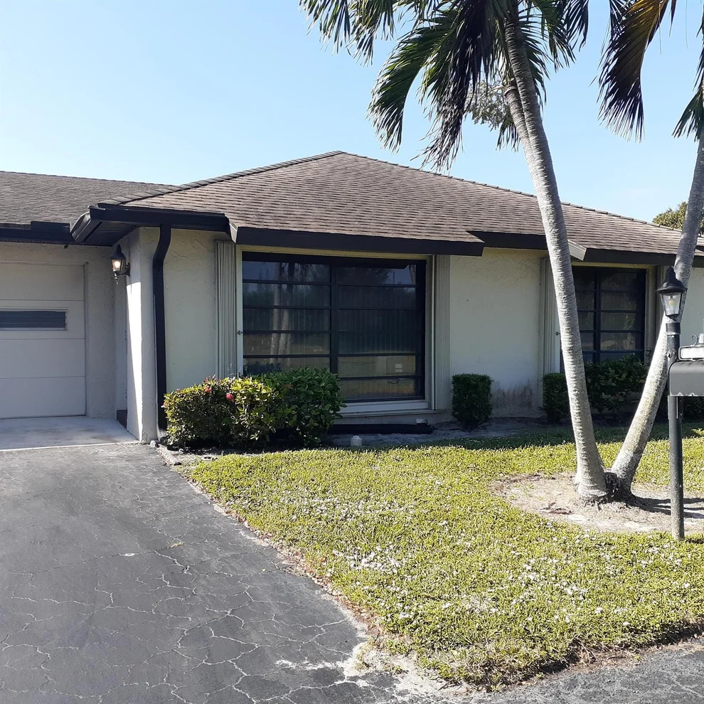 Unit for sale at 10051 Eaglewood Road, Boynton Beach, FL 33436