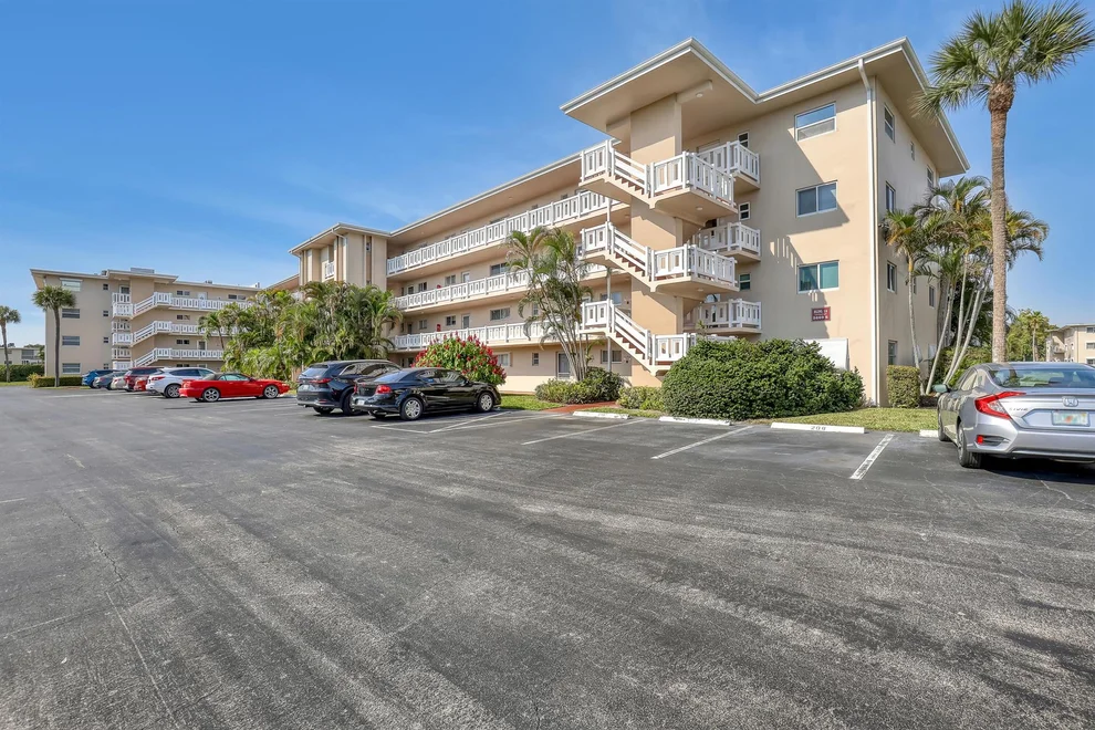Unit for sale at 2669 S Garden Drive, Lake Worth, FL 33461