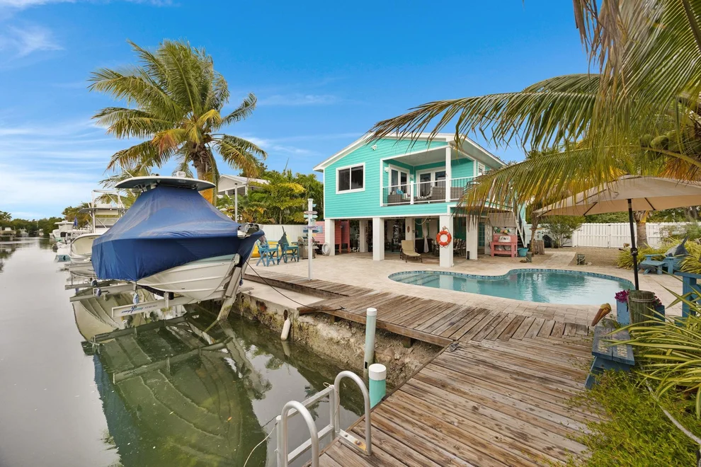 Unit for sale at 116 Spanish Main Drive, Cudjoe Key, FL 33042