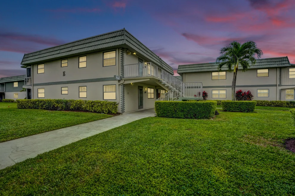 Unit for sale at 230 Flanders E, Delray Beach, FL 33484