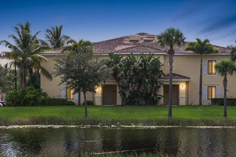 Unit for sale at 2814 Grande Parkway, Palm Beach Gardens, FL 33410