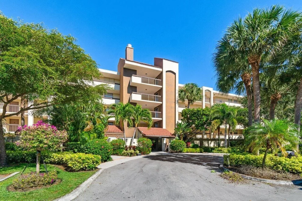 Unit for sale at 955 Egret Circle, Delray Beach, FL 33444