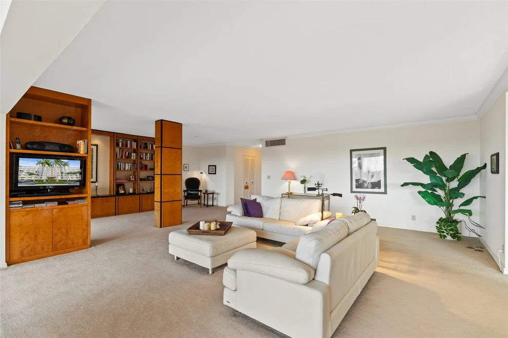 Unit for sale at 3050 NE 47th Court, Fort Lauderdale, FL 33308
