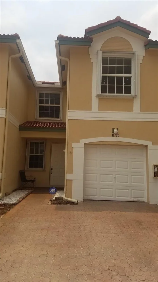 Unit for sale at 11720 NW 47th Drive, Coral Springs, FL 33076