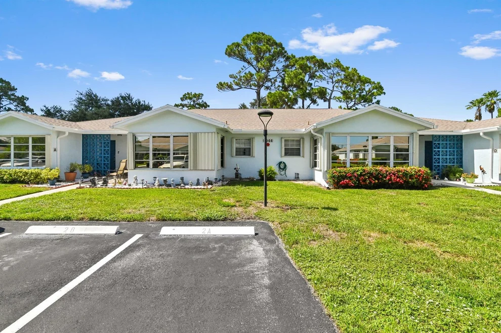 Unit for sale at 5044 Lakefront Boulevard, Delray Beach, FL 33484