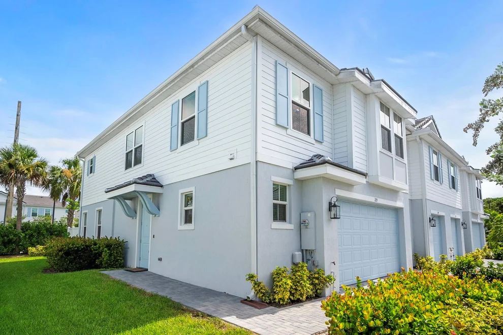 Unit for sale at 223 Preserve Trail, Stuart, FL 34994