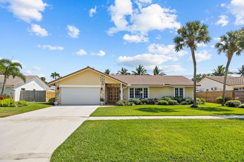 Unit for sale at 2136 SW 8th Avenue, Boca Raton, FL 33486