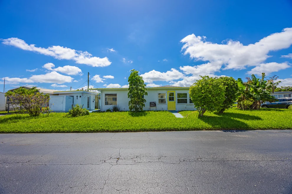 Unit for sale at 8904 Palm Street, Boynton Beach, FL 33436
