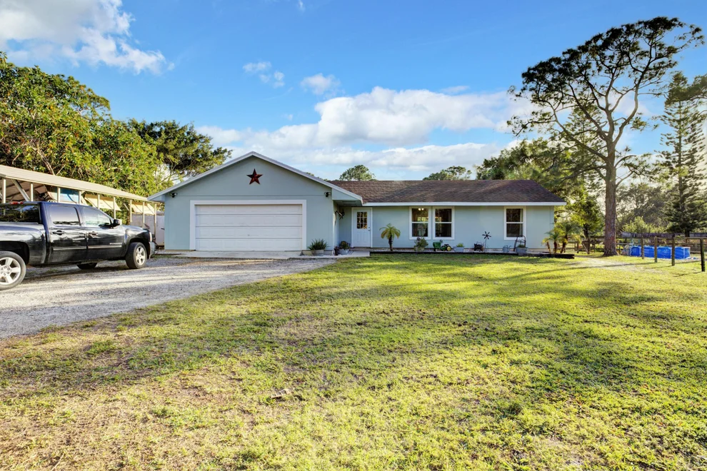 Unit for sale at 12810 55th Rd N, Royal Palm Beach, FL 33411