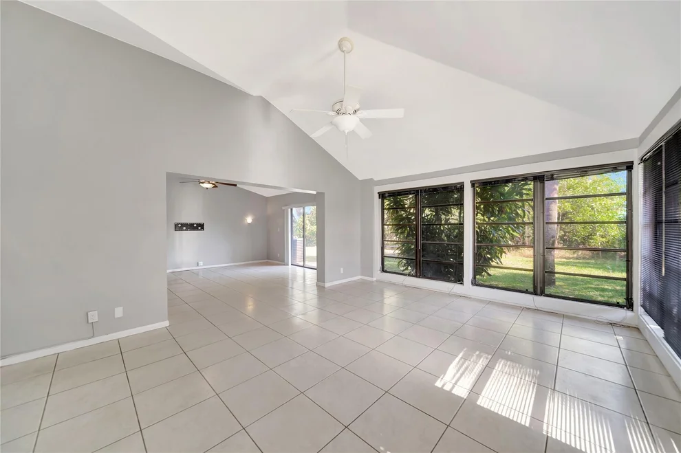 Unit for sale at 7056 Lantana Lane, Tamarac, FL 33321