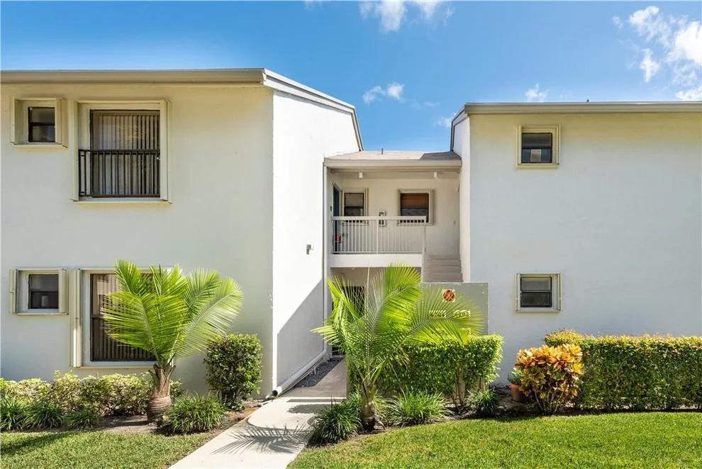 Unit for sale at 4703 NW 22nd Street, Coconut Creek, FL 33063