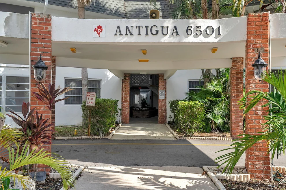 Unit for sale at 6501 Winfield Boulevard, Margate, FL 33063