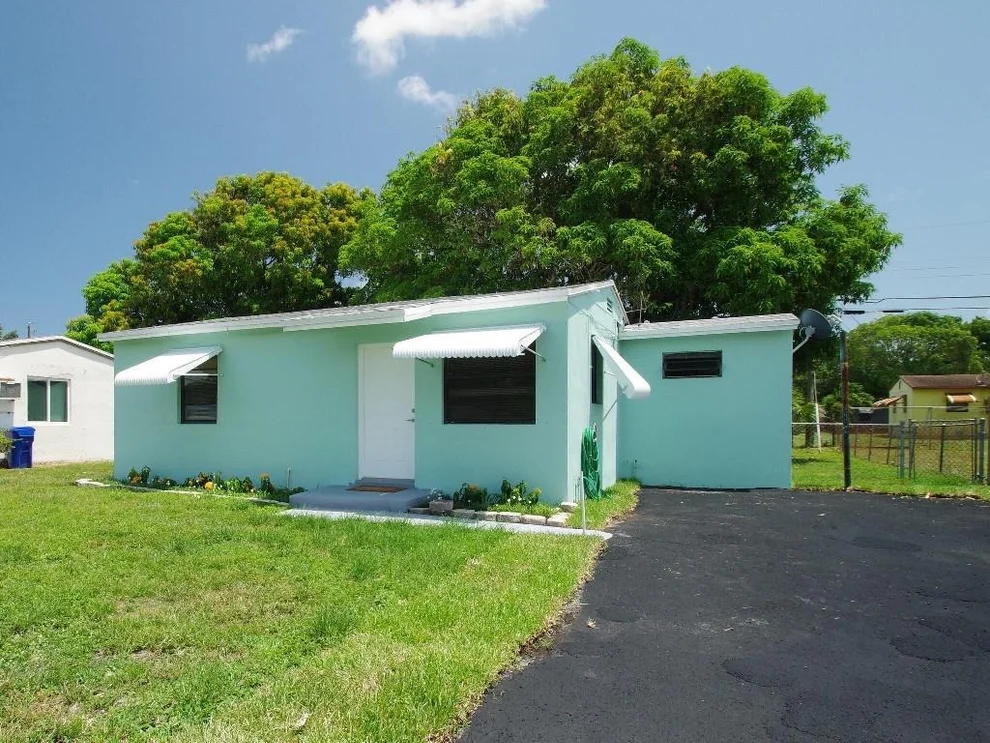 Unit for sale at 2316 NW 13th Court, Fort Lauderdale, FL 33311