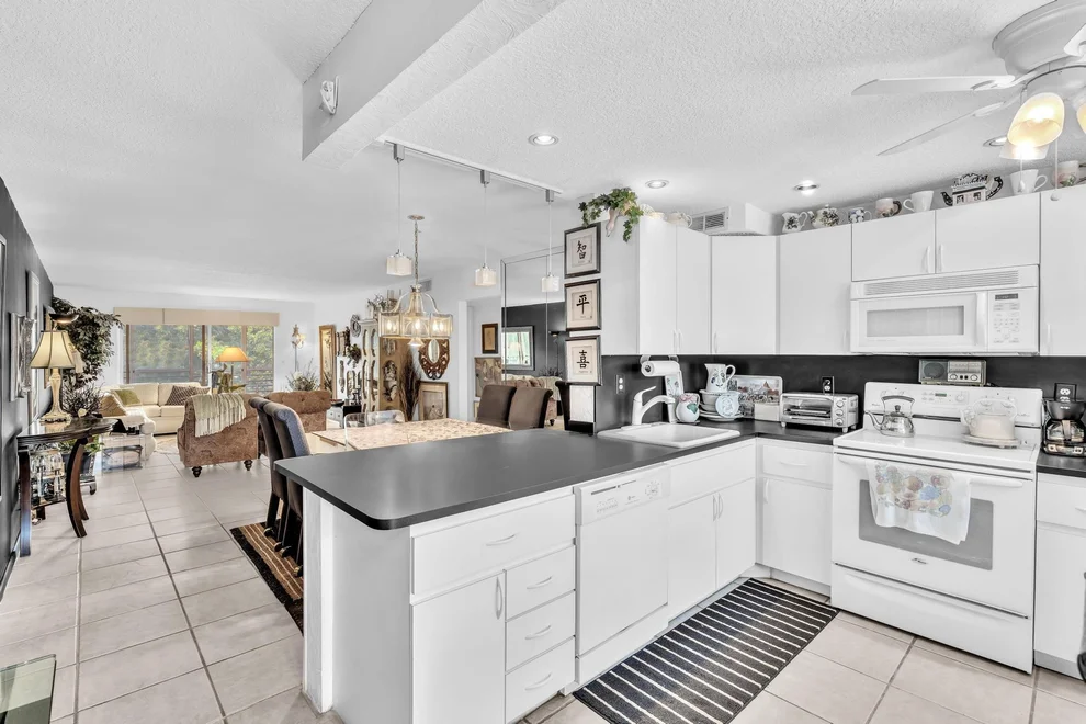 Unit for sale at 2003 Granada Drive, Coconut Creek, FL 33066
