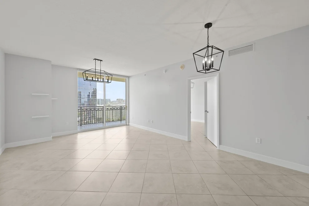 Unit for sale at 550 Okeechobee Boulevard, West Palm Beach, FL 33401