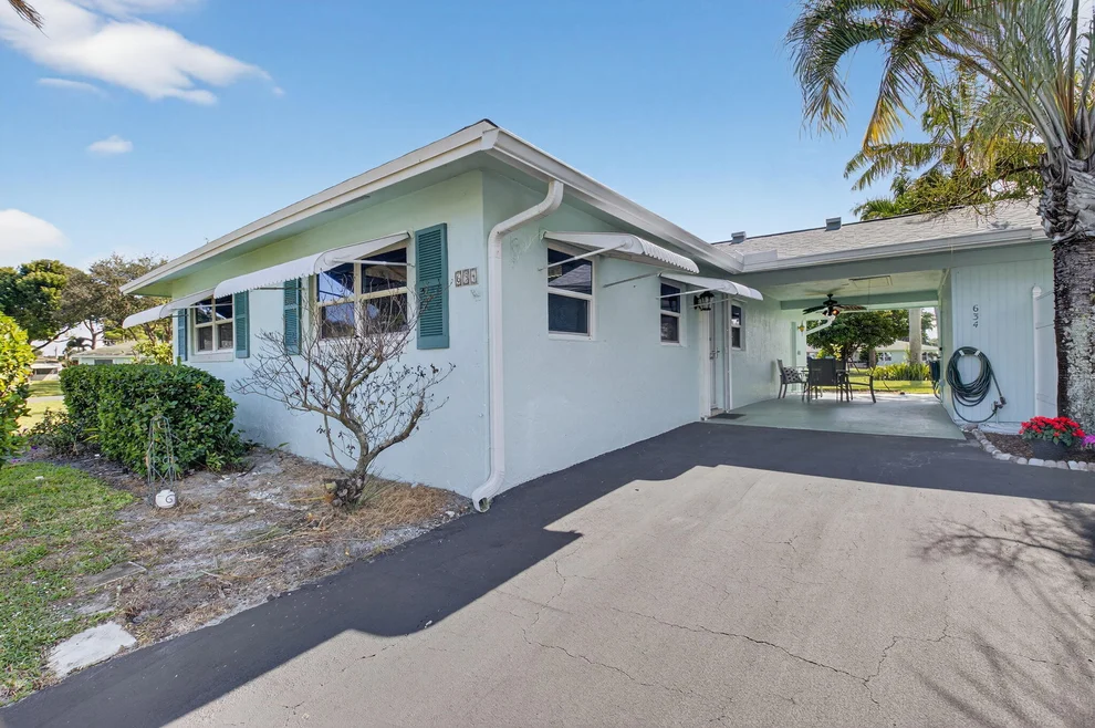 Unit for sale at 634 Hummingbird Lane, Delray Beach, FL 33445