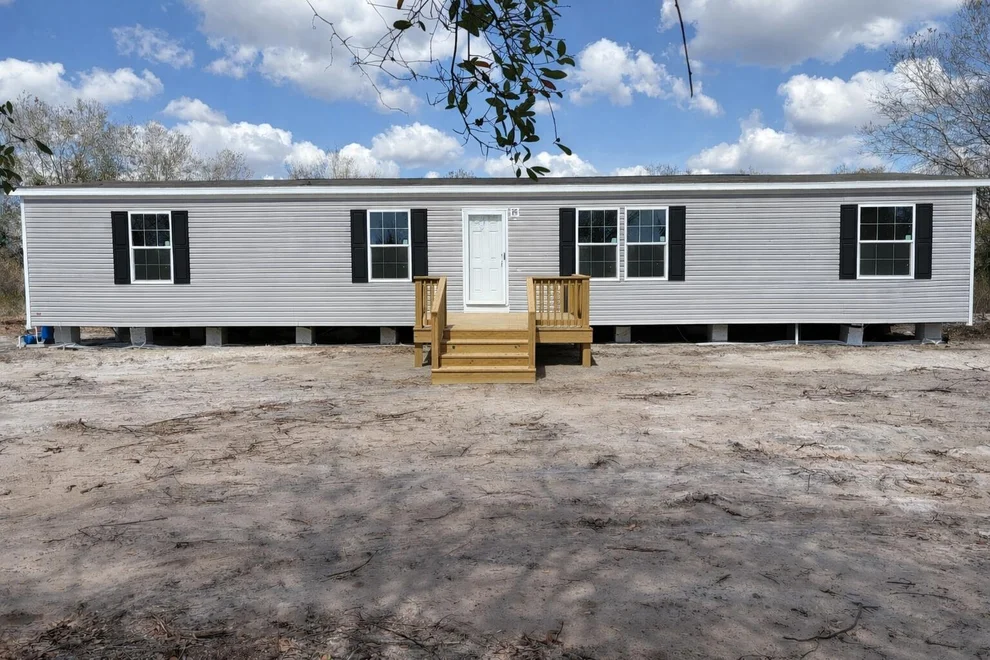 Unit for sale at 19629 NW 300th Street, Okeechobee, FL 34972