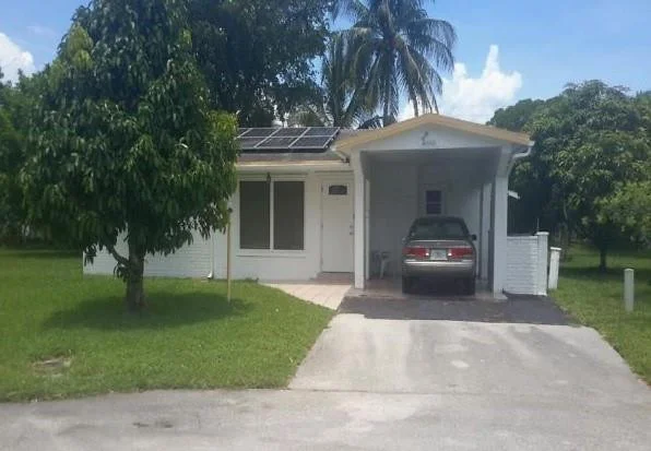Unit for sale at 4201 NW 51st Avenue, Lauderdale Lakes, FL 33319