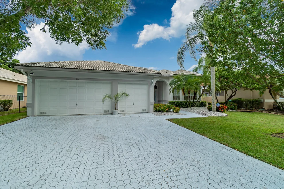 Unit for sale at 4937 NW 115th Terrace, Coral Springs, FL 33076
