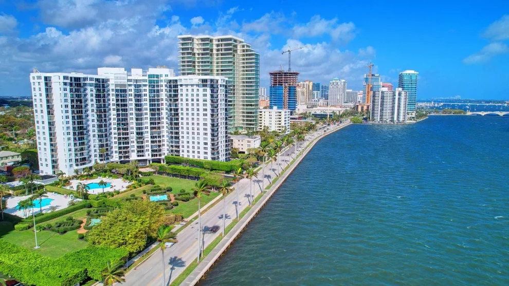 Unit for sale at 1701 S Flagler Drive, West Palm Beach, FL 33401
