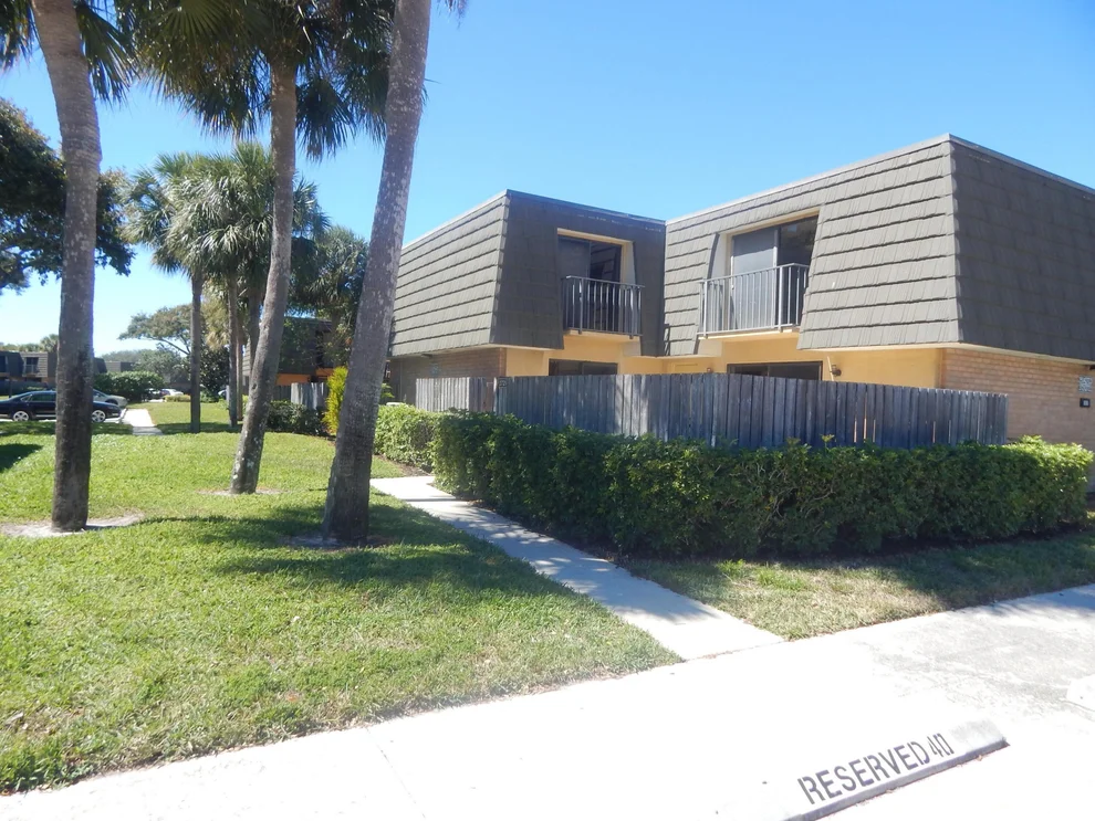 Unit for sale at 3721 37th Way, West Palm Beach, FL 33407